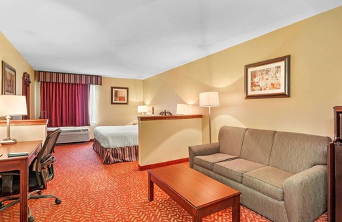 Springfield Hotel | Best Western Clearlake Plaza