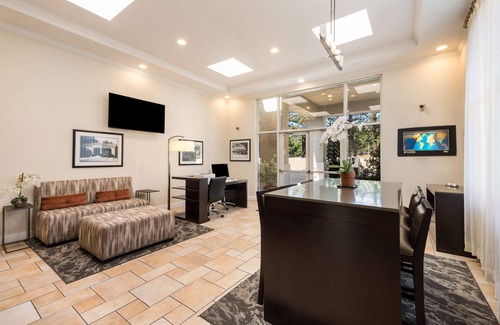 Danville Hotel | Best Western Danville Sycamore Inn
