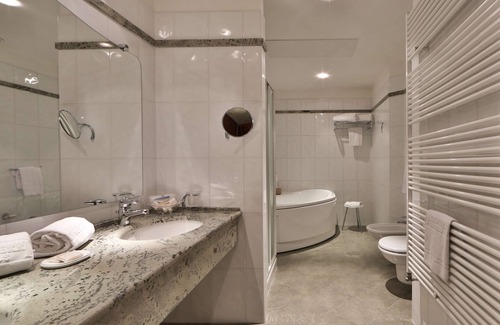 Forli Hotel | Best Western Hotel Globus City