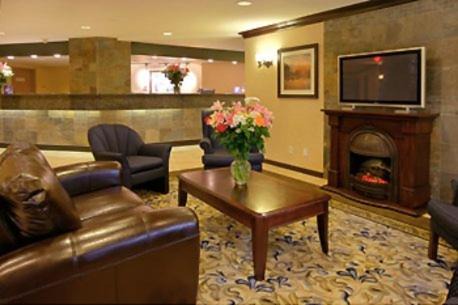 Aldergrove Hotel | Best Western Plus Country Meadows Inn