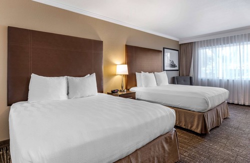 Fremont Hotel | Best Western Plus Garden Court Inn