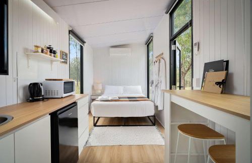 Placid Hills House | Bethesda Farmstead by Tiny Away