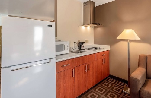 Tri-Cities House | Better Choice For Your Vacation! Accessible location and Spacious unit awaits