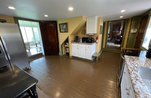 Fairfield House | Big, Beautiful, Historic Home great for gathering with Family and Friends!