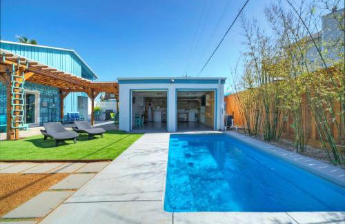 Port Aransas House | Big Yard w Priv Pool Firepit Patio Near the Beach Reel Time by AvantStay
