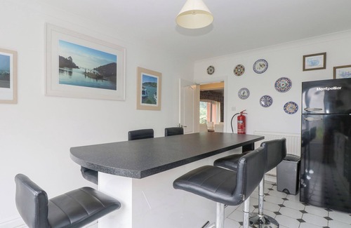 Dartmouth Cottage | BIGHT BOATHOUSE, pet friendly, country holiday cottage in Dartmouth