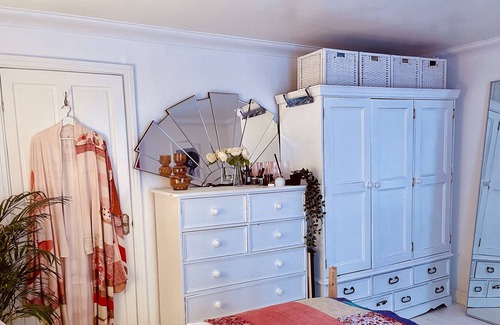 Stubbins House | Bijou 2 bed Cottage in the Heart of Ramsbottom