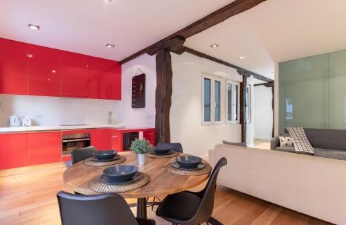 Uribarri Apartment | Bilbao City Hall VI by Aston Rentals