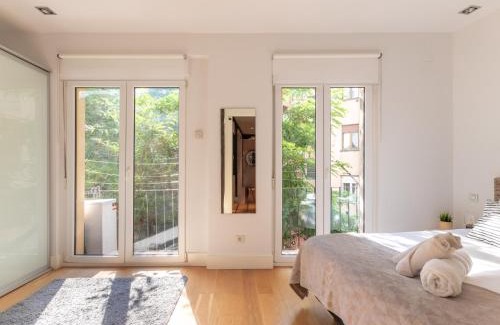 Uribarri Apartment | Bilbao City Hall VI by Aston Rentals