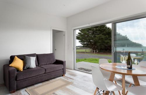 Ventnor House | Bimbadeen Phillip Island Farm Retreats