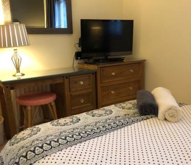 Taunton House | Bindons