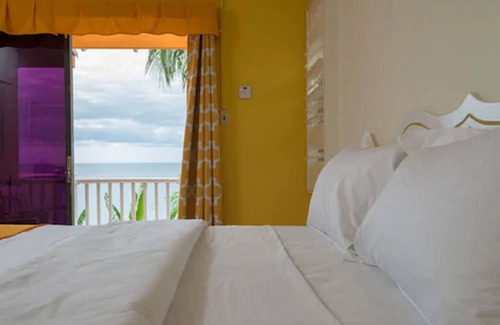 Frigate Bay Hotel | Bird Rock Beach Hotel