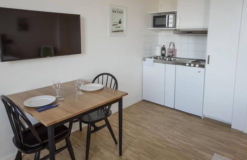 Huvudsta Apartment | Biz Apartment Solna
