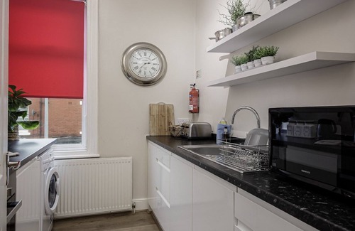 Blackpool Town Center Apartment | Blackpool Abode - Hornby Apartments 1st Foor
