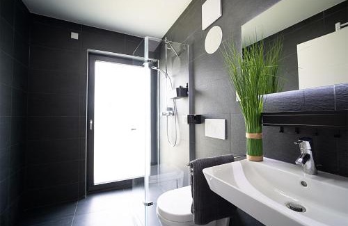 Rhein-Erft-Kreis District Apartment | Blauer Stein 7a WH01 - Apartment 3 SZ, 5 Betten