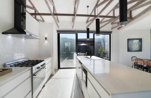 Port Fairy House | Bliss at South Beach