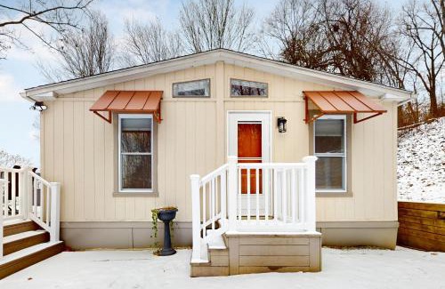 Town of Jerusalem House | Bliss on the Bluff