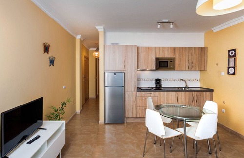 El Cotillo Apartment | BLUE COYLE. New apartment a few meters from the beach and overlooking the m