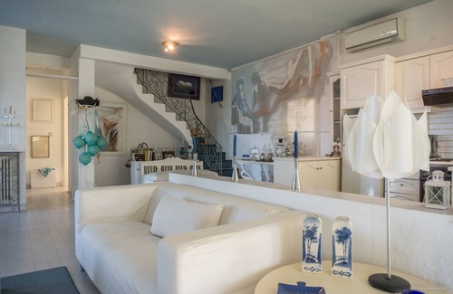 Pallini Apartment | Blue Horizon 2 by JJ Hospitality