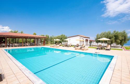 Chalcis Hotel | Blue Marine Village