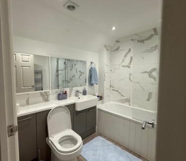 Poole House | Blue Oyster Cottages