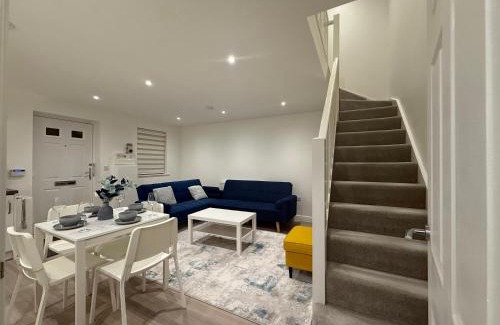 Poole House | Blue Oyster Cottages