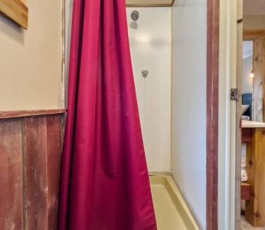 Lead House | Blue Pine Retreat