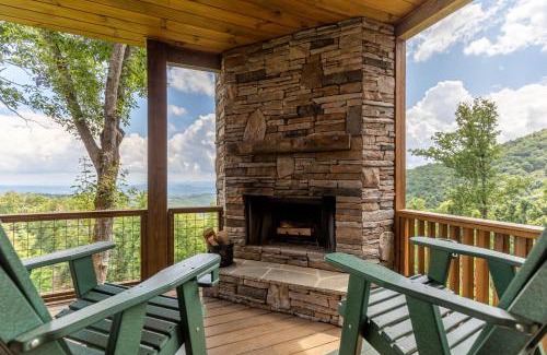 Lenoir House | Blue Ridge Bliss at Blue Ridge Mountain Club