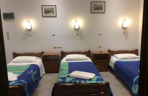 Ios Apartment | Blue Sky