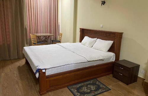 Daun Penh House | BLUE SKY GUEST HOUSE