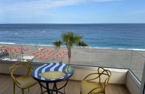 Letojanni Apartment | Blue Wave