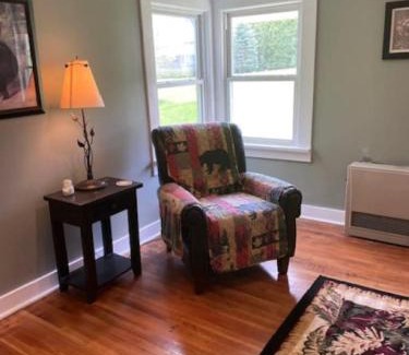 Plattsburgh House | Blueberry Cottage Lake Champlain