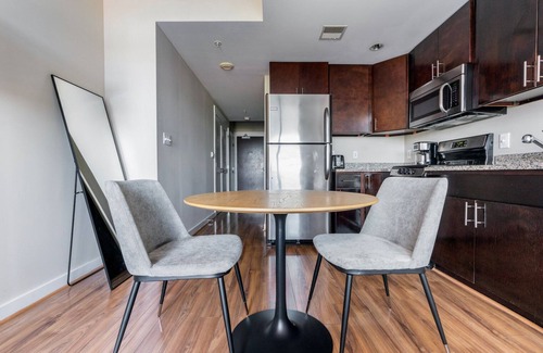 Shaw Apartment | Blueground | Shaw, washer, nr Howard Theatre