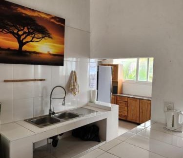 Blythedale Bed & Breakfast | Blythedale Beach Apartment 2