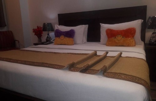 Lahore Hotel | BnB Hotel