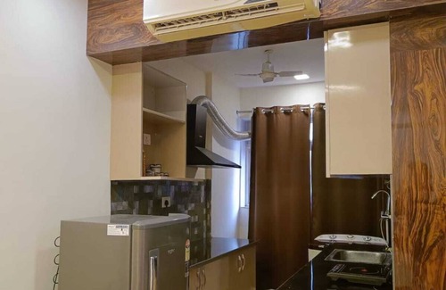 New Delhi Condo | BnBBuddy Memorable apartment in West Delhi