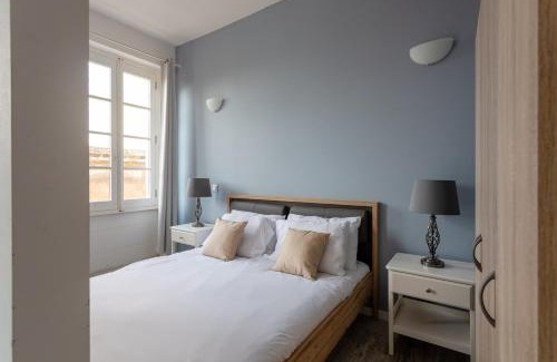 Valletta Apartment | BnBNova - Historic Valletta Penthouse