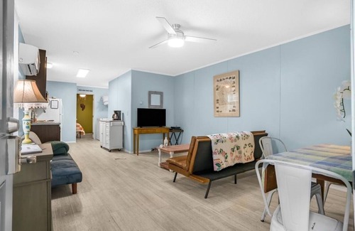 Edisto Island House | Boat & Golf Cart Parking+Fenced Yard, Pet Friendly 12 Minutes to the Beach