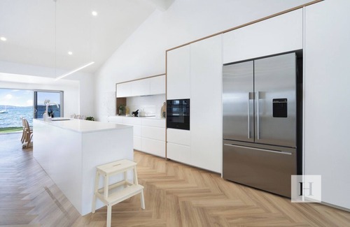Lake Macquarie City Council House | Boat Harbour Haven - House only!