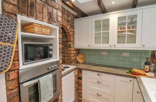 Bridlington Cottage | Bobbies' Retreat, 20 High Street