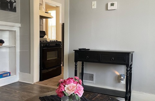 Dahlman Apartment | Bohemian Style Suite in the heart of Omaha