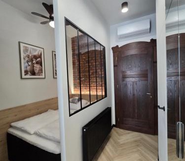 Boleslawiec Apartment | BoleslaviaApartments - Apartament Simon 1, Center, air conditioning