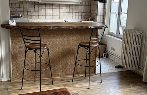 Montfort-l'Amaury Apartment | Bon Souvenir