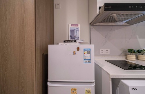 Hong Kou Bed & Breakfast | Book and Bed-QuYang Road