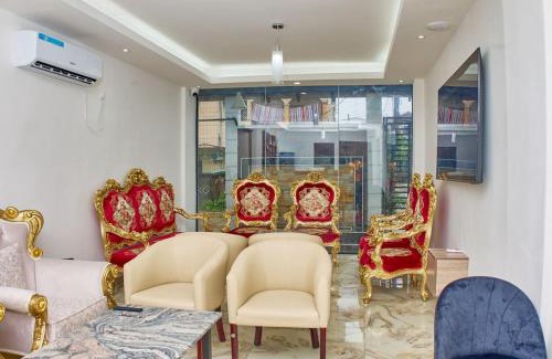 Douala Apartment | Borelie