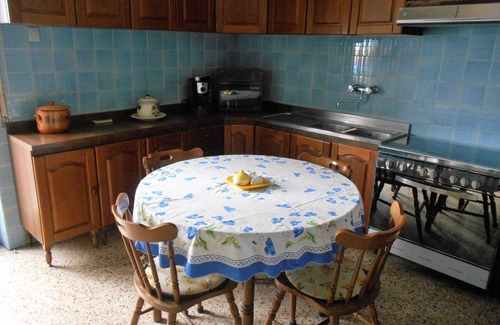 Borgo-Sanzio Apartment | "Borgo Antico" apartment in the center with parking space