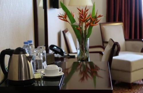 Monrovia Hotel | Boulevard Palace Hotel
