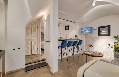 Old Town Apartment | Boutique Apartment I Cavalieri - Happy Rentals