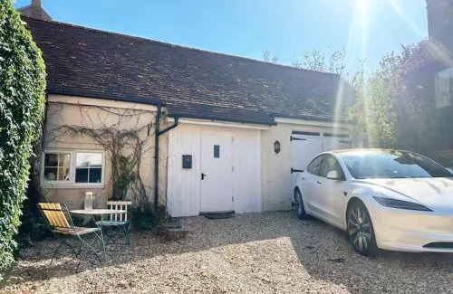 Kintbury House | Boutique Cottage in the Heart of Kintbury