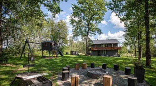 Madona House | Brīvdienu māja Sniegi